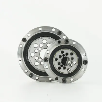 CSF-14-100-2UH Harmonic Drive Gear with CSF 14 Cross Roller Bearings