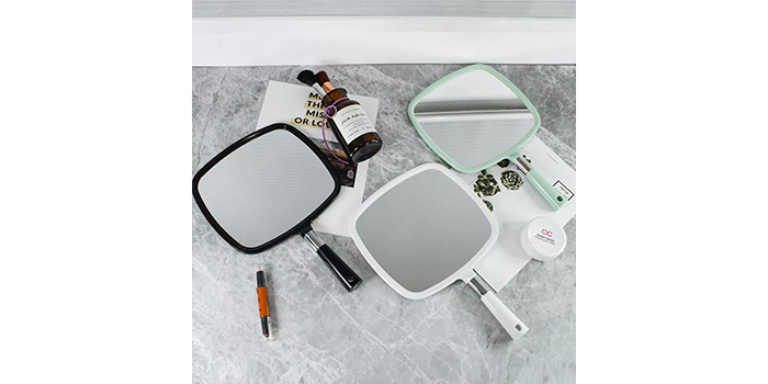 hand held mirror
