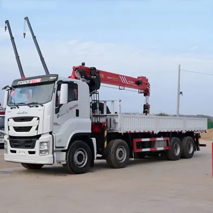 ISUZU GIGA Right Hand 8X4 12Wheels Cargo Truck with 18tons 4 Arm Sany Palfinger Mobile Crane Truck