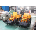 Kleiner Front-End-Loader mit Bagger