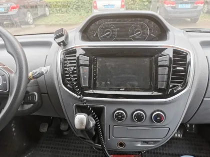 SAIC MAXUS Medical Ambulance: Transport & Monitoring Options with Negative Pressure Isolation