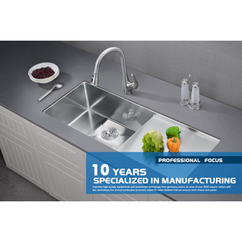 Undermount Stainless Steel Kitchen Sink with Drainboard