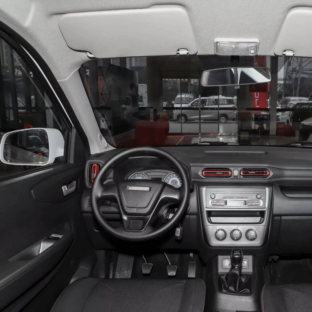 Dongfeng Fengon 380 second hand vehicle