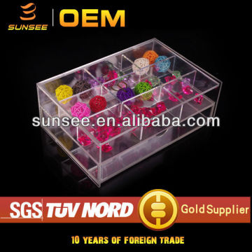 Clear oblong shape acrylic cosmetic display box with lid