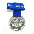 Médaille de triatlon de forme ronde en métal argenté personnalisé