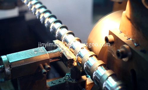 Injection screw 11 - Ningbo Jinyi Precision