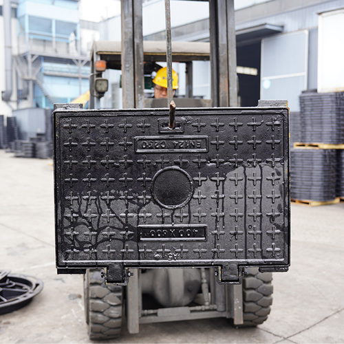 Tampa de Bueiro Quadrada em Ferro Dúctil 400x600