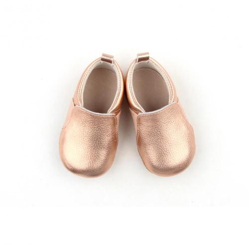 Sapatos de bebê de couro de ouro da moda recém-nascidos