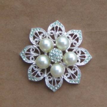 Silver flower diamante crystal rhinestone pearls brooches