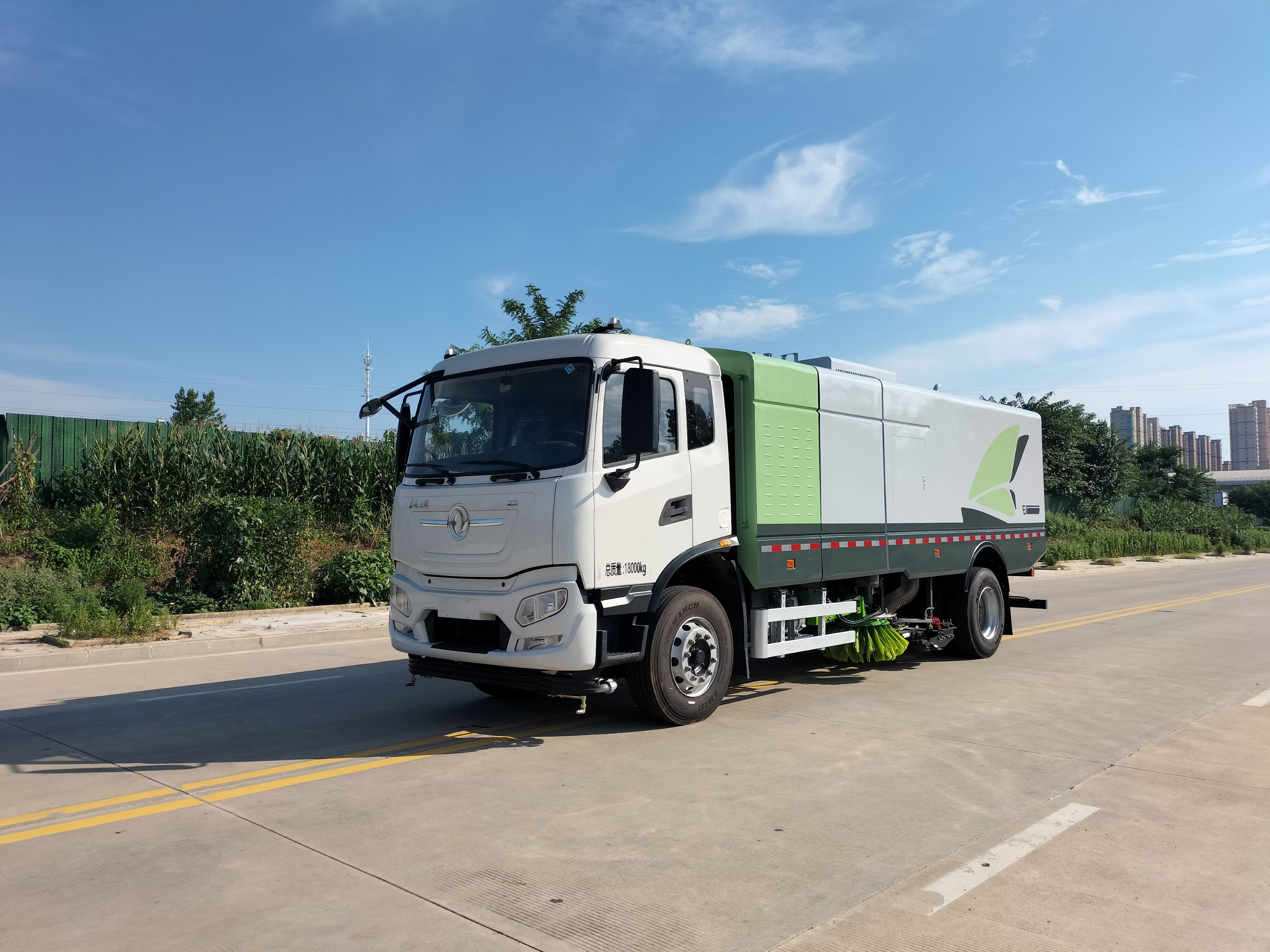 Durable Road Sweeper with Integrated Mounting System