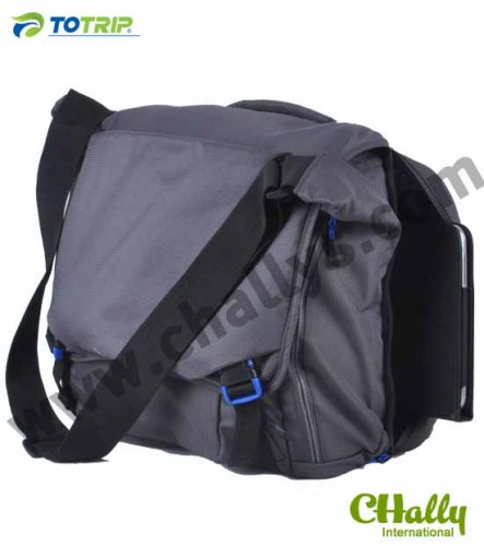 Ripstop College Note Messenger Bag