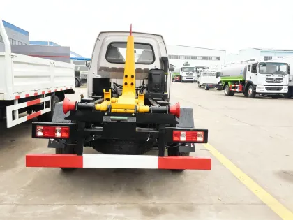 Gasoline garbage truck