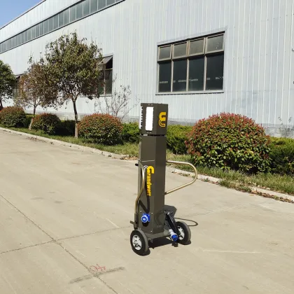 Emergency lighting tower with adjustable lighting