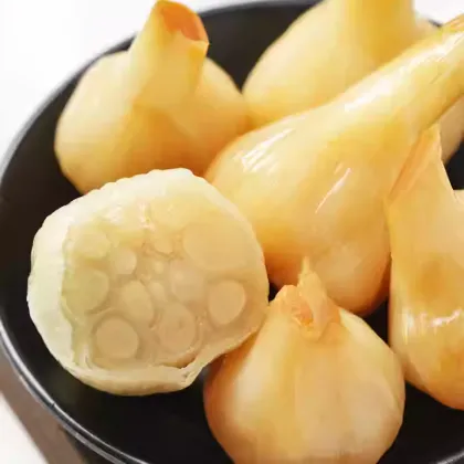 Handcrafted Sweet Garlic Pickles
