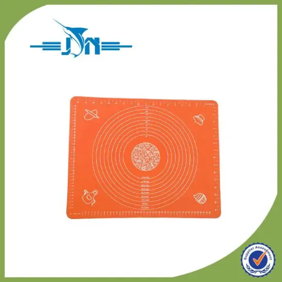 Plastic outdoor camping silicone foldable mat with low price