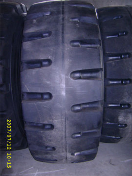 OTR Tire 35/65R33