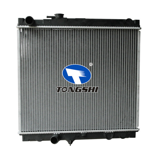 Auto Radiator with Outer Baffle For Toyota Hi-Lux 97- MT OEM 16400-5B600