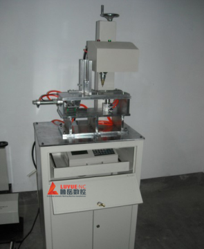 Automatic Label Engraving Machine