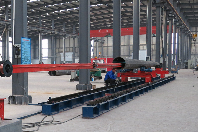 Single Arm Internal Welding Machine