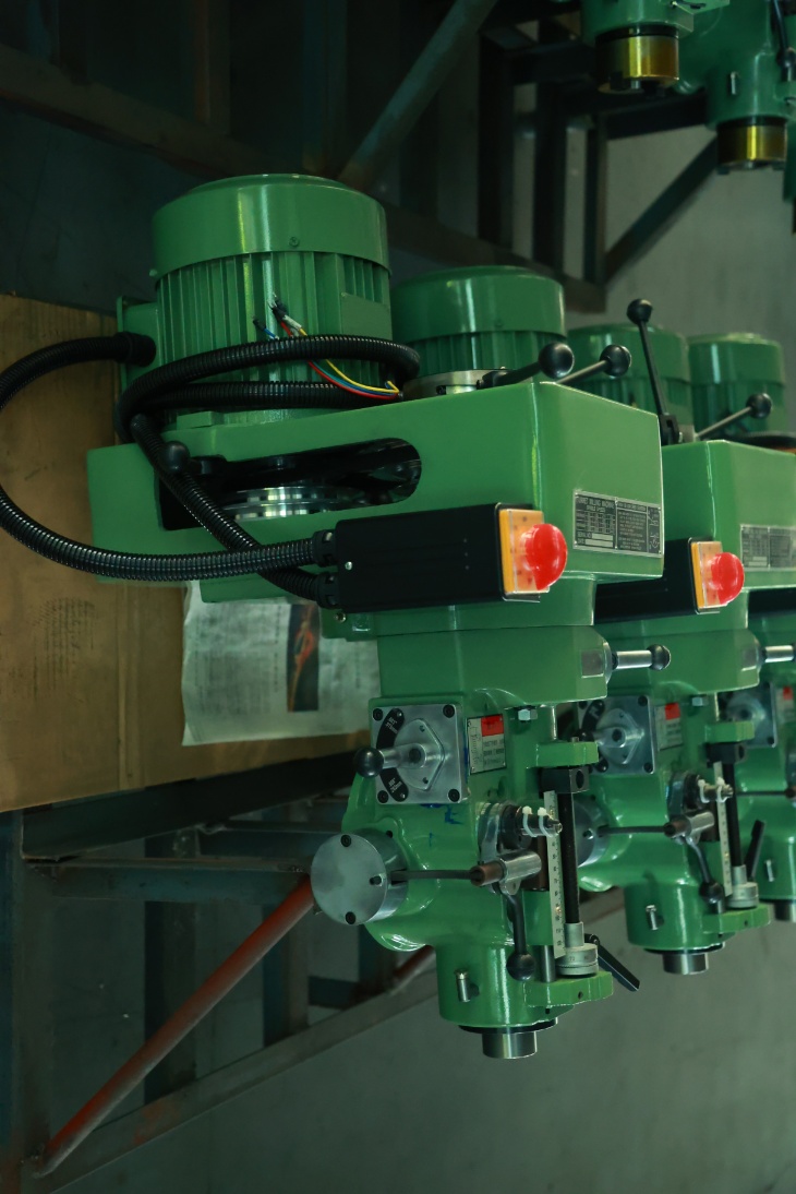 turret milling machine