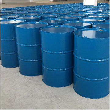 Détergent hydrofluoroéther non brûlant pour cristaux liquides