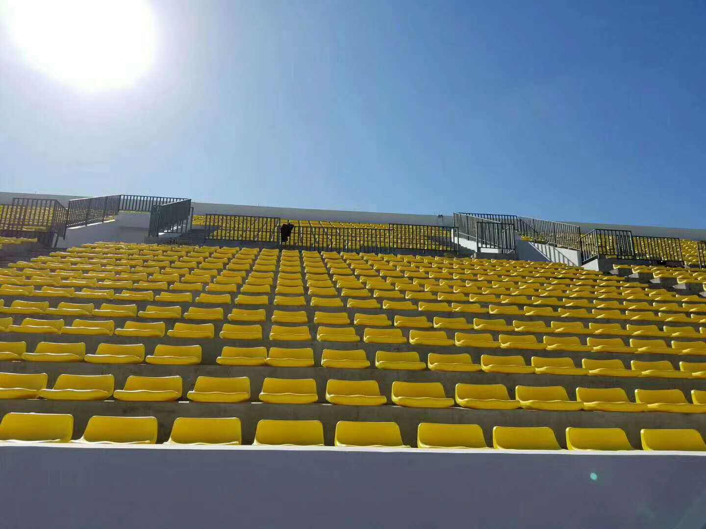 Low-Backrest HDPE Plastic Stadium Seats