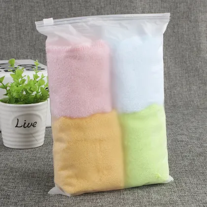 100% home compostable clothing bag