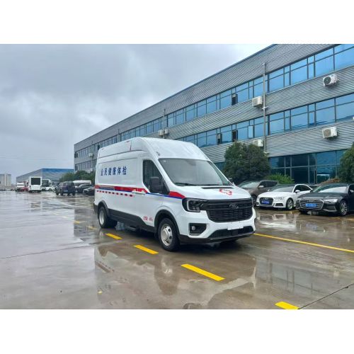 Усовершенствованная машина скорой медицинской помощи