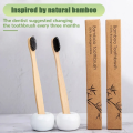 Brosse à dents en bambou avec poils infusés au charbon de bois