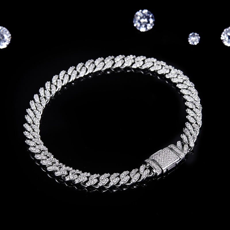 Custom lab grown diamond Cuban link chain craftsmanship