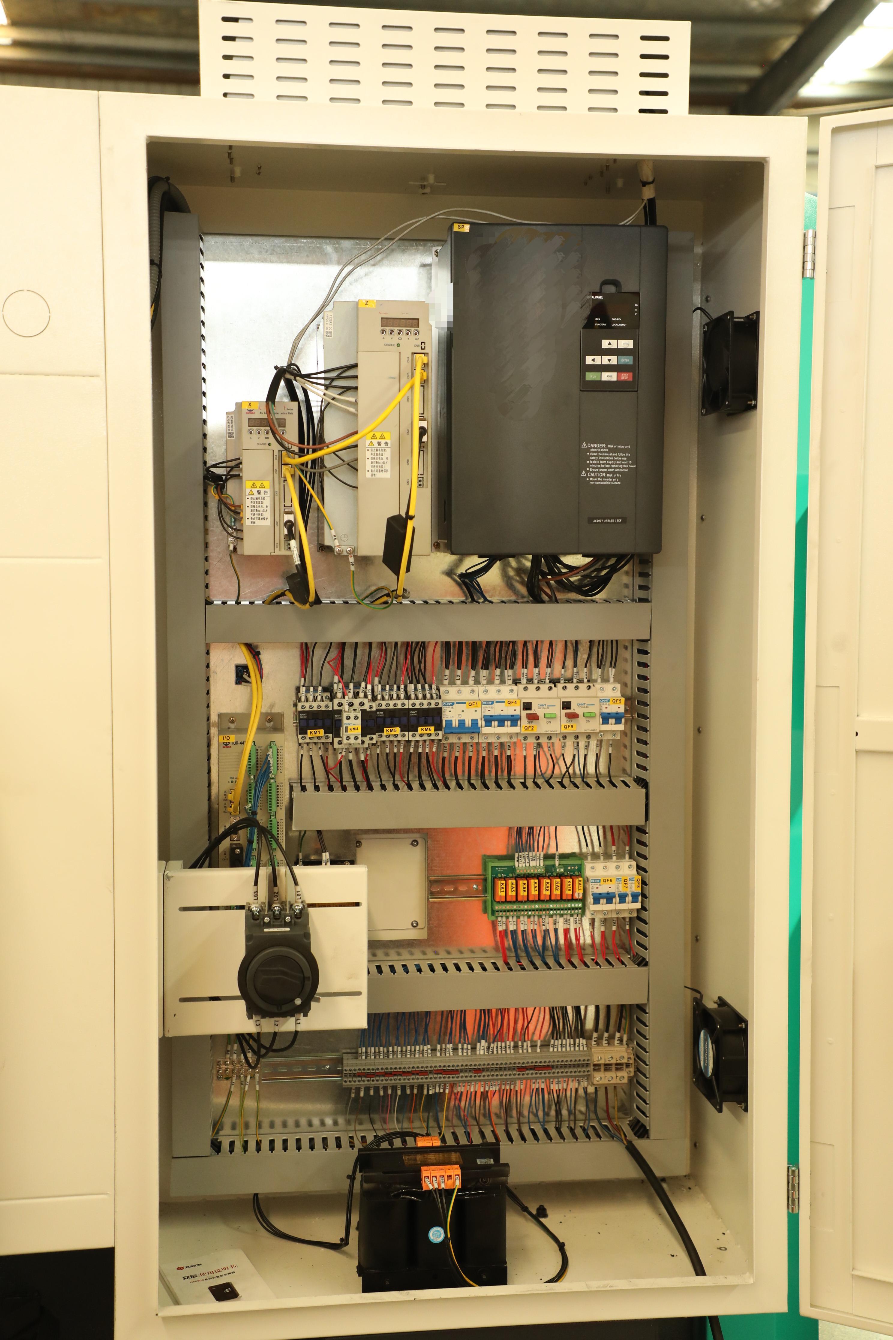 Horizontal CNC Lathe Machine