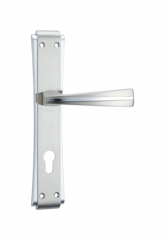 Long lasting plate aluminum door handle