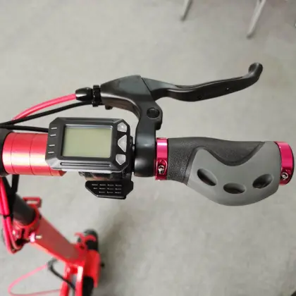 8.5 Inch Tires Smart E Scooter Skateboard