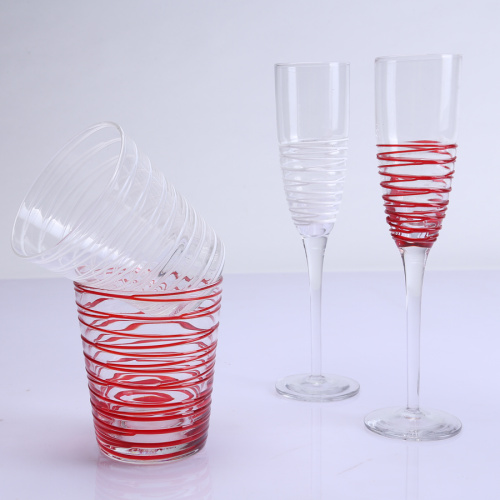 Ensemble de verres à boire en fil coloré de champagne