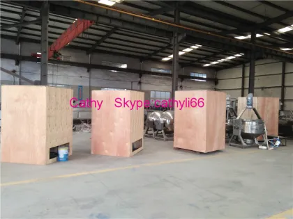 Gas jacketed cooking kettle with agitator