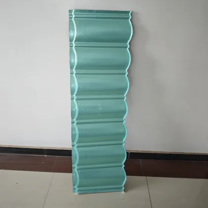 Tuile en acier revetue de pierre