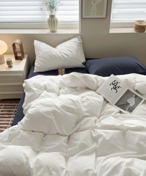 Luxury Simple Duvet Cover Soft Comfortable Bedding