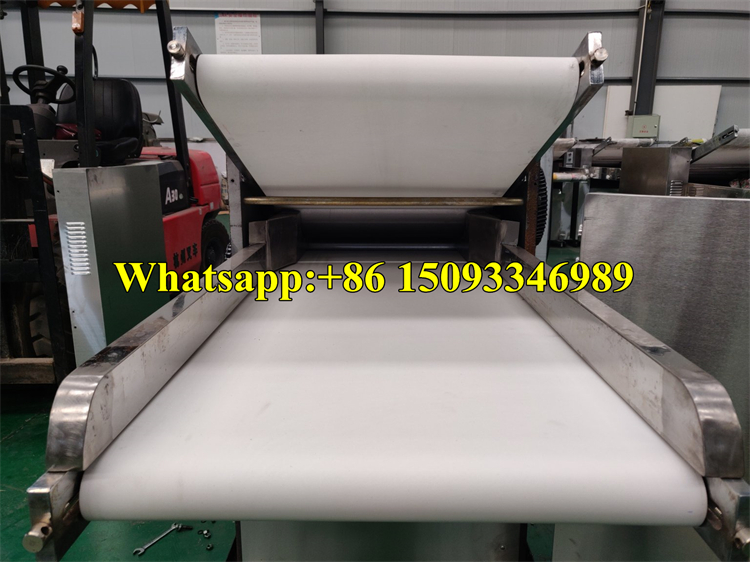 Automatic Dough Flattening Machine: Bun Momo Dough Sheeter For Easy ...