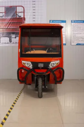 Electric Enclosed Cabin Cargo Tricycle Delivery Vehicles