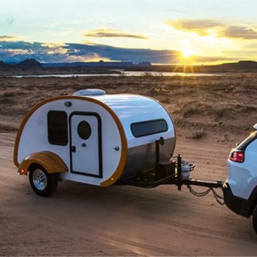 小さなキャンプ旅行トレーラーキャンピングカーティアドロップキャラバンRV