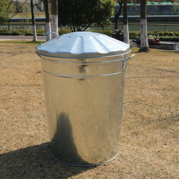 Grande lixeira de jardim de aço galvanizado