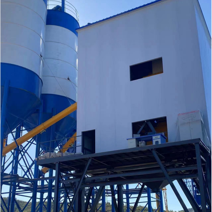 Commercial Concrete Batching Plant