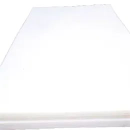 Non-clogging white UHMWPE composite liners