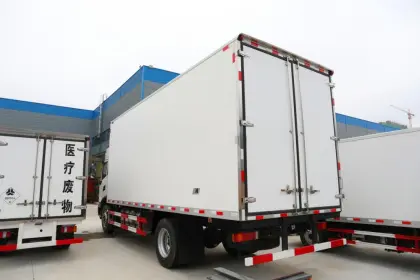 Dongfeng trucks meat transport refrigerated truck