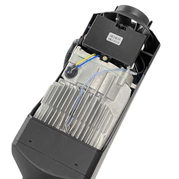 Universal Air Heater for Vehicle Air Conditioning and Parking Heating Systems