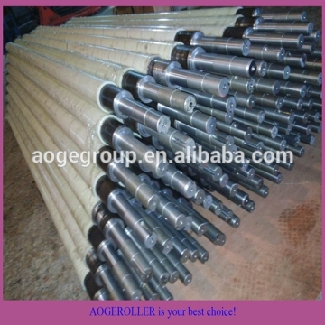 black rubber conveyor roller