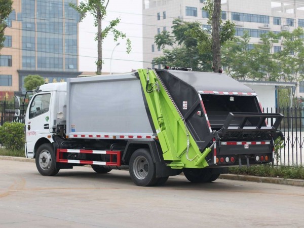 df-8compactor (8)
