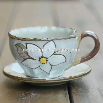 China ceramic factory customize the hand painted ceramic coffee mug with saucers