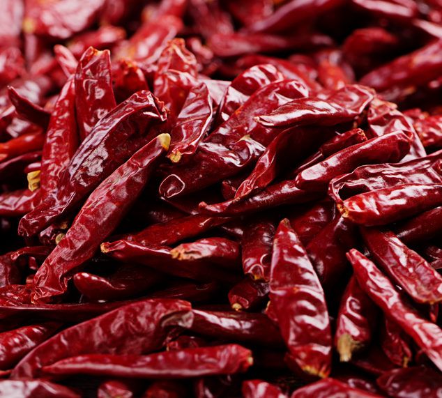 Whole chili to powder