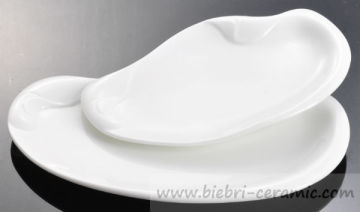 Oval Shape Design Super White Ceramic Porcelain Customized Dinner Plate For Restaurant And Hotel With All Size Wholesale